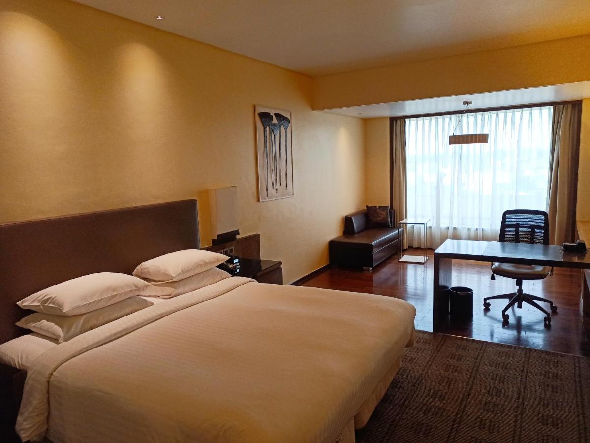 Courtyard By Marriott Bilaspur Exterior foto
