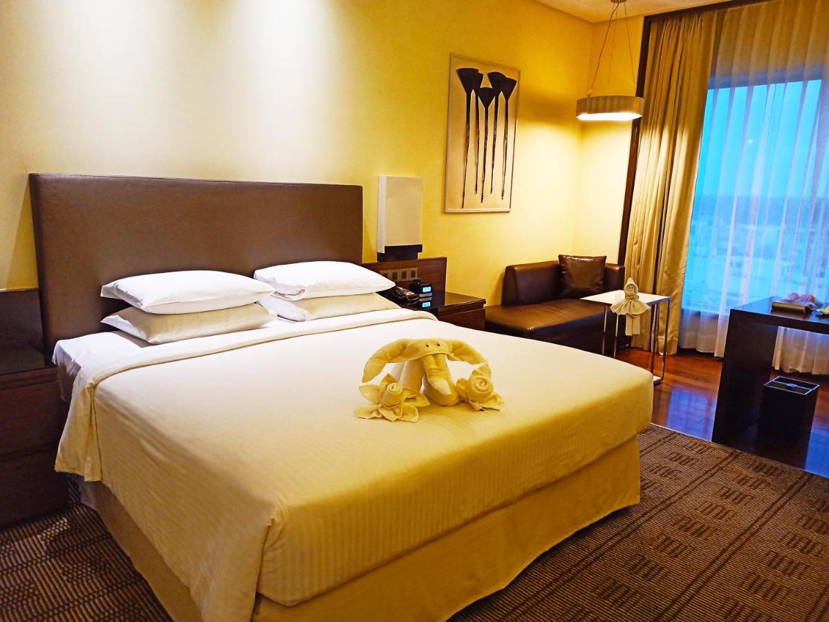 Courtyard By Marriott Bilaspur Exterior foto