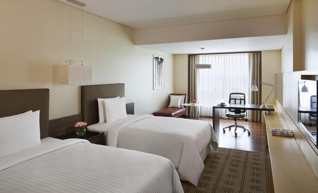 Courtyard By Marriott Bilaspur Exterior foto