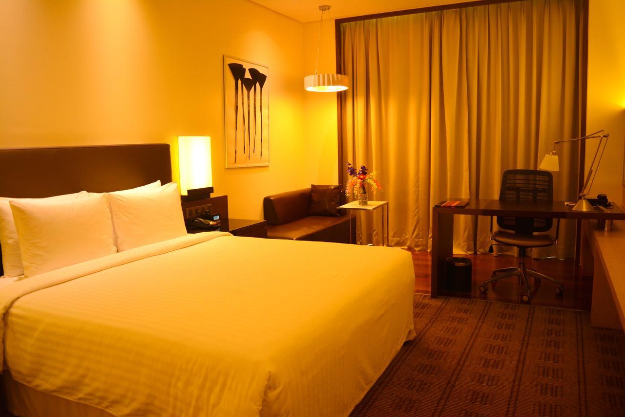 Courtyard By Marriott Bilaspur Exterior foto