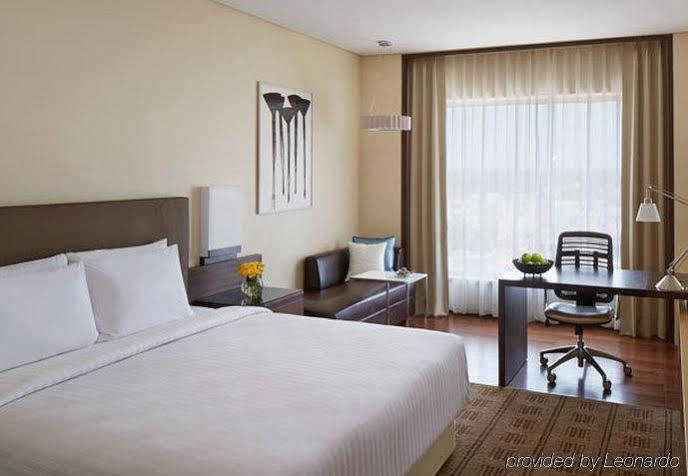Courtyard By Marriott Bilaspur Exterior foto